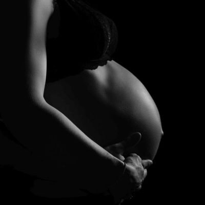 zwangerschapsshoot Nijmegen fotostudio zwangerschapsfotograaf